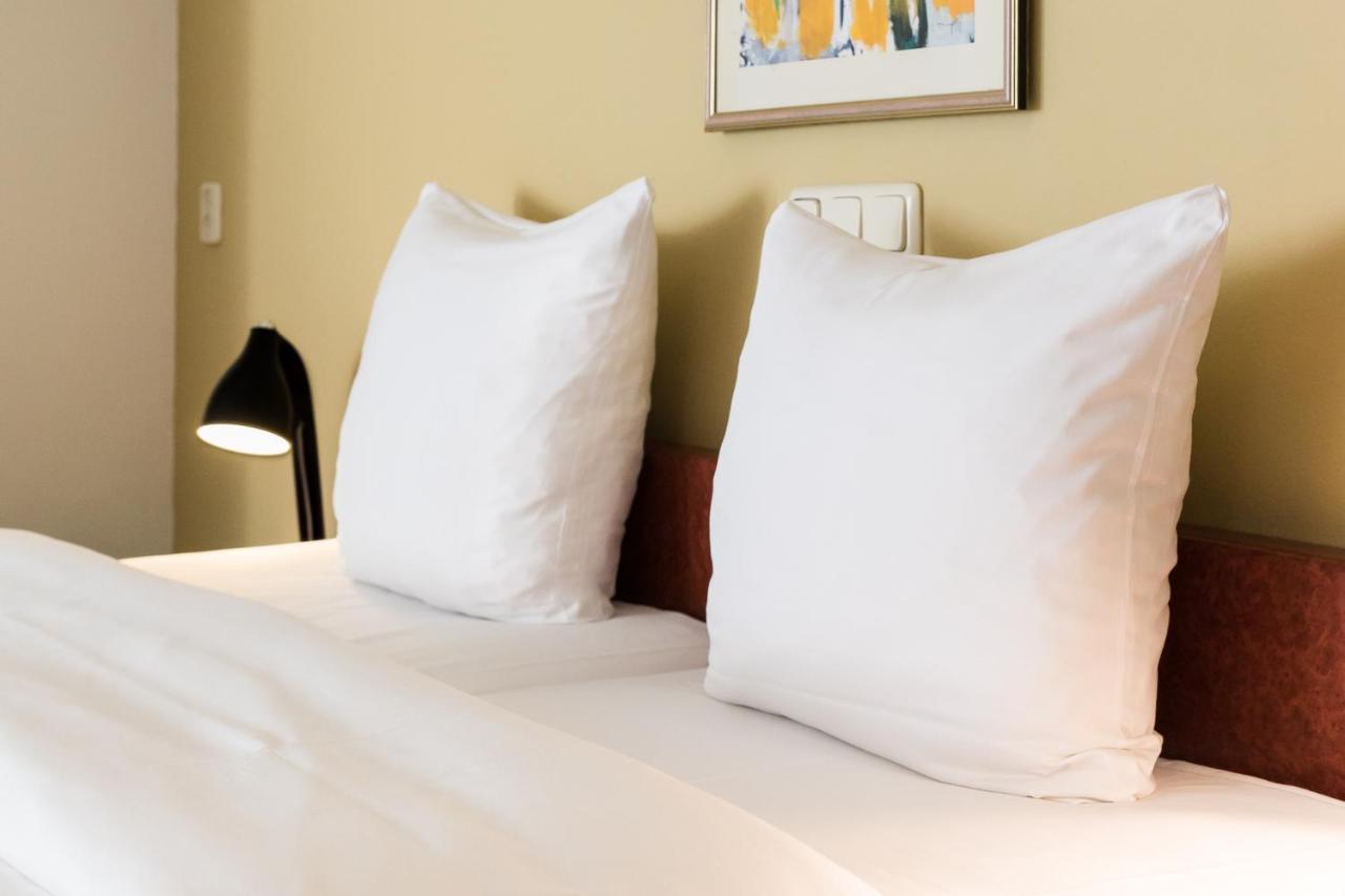 נורדוויק Prominent Inn Hotel מראה חיצוני תמונה